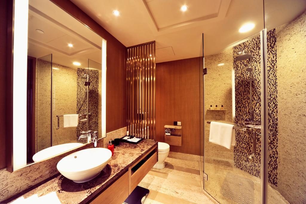 Royal Suites & Towers Ухан Стая снимка