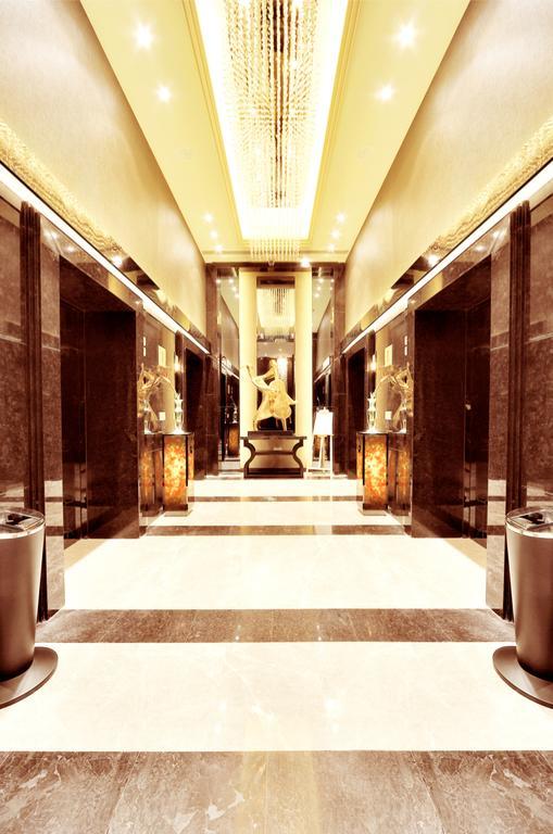 Royal Suites & Towers Ухан Екстериор снимка