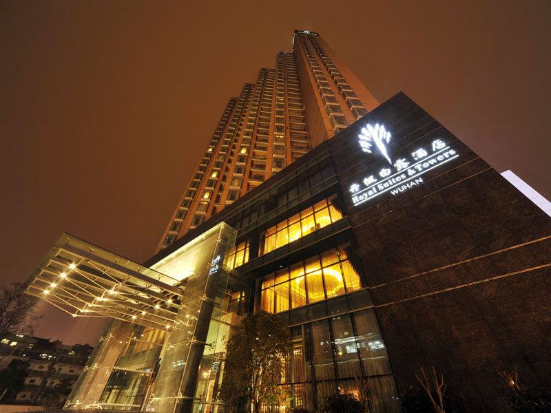 Royal Suites & Towers Ухан Екстериор снимка