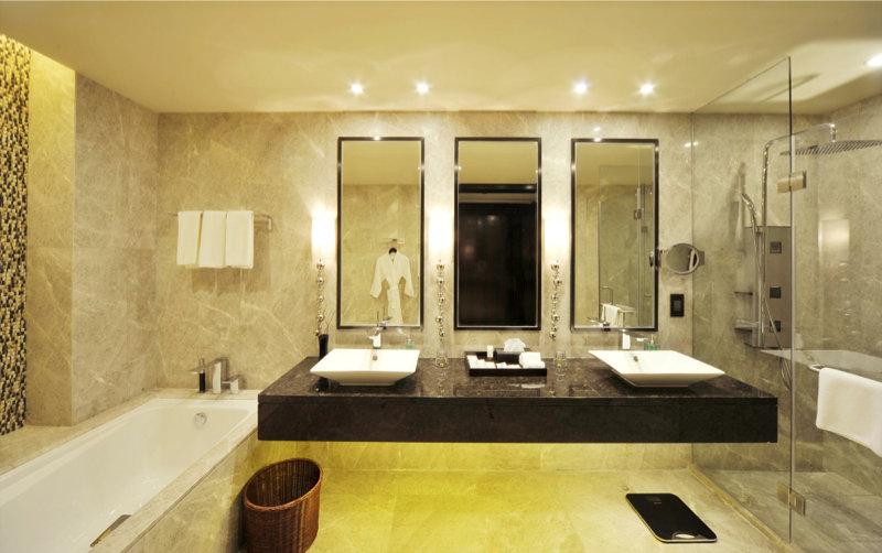 Royal Suites & Towers Ухан Екстериор снимка